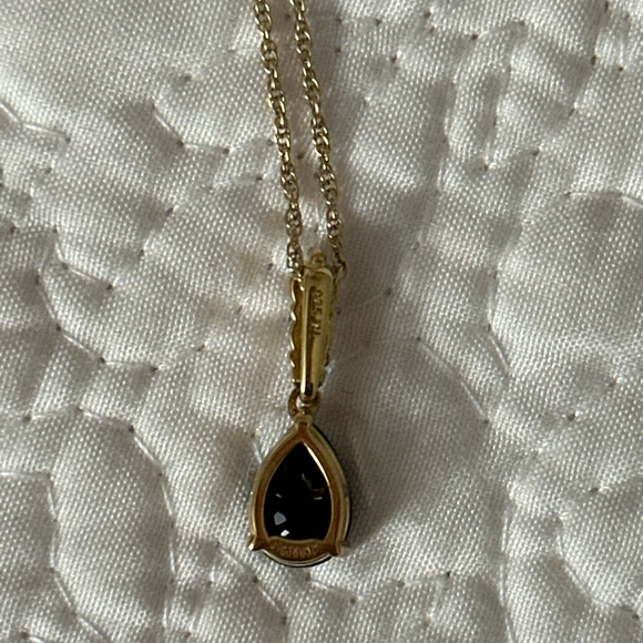 Onyx necklace - Picture 6 of 7